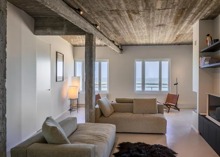 Logerenmetzeezicht Апартаменти Остенде